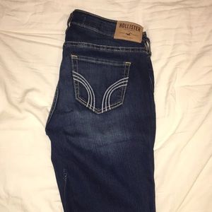 skinny dark wash jeans